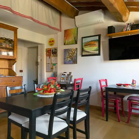 فندق مبيت وإفطار Casacenti